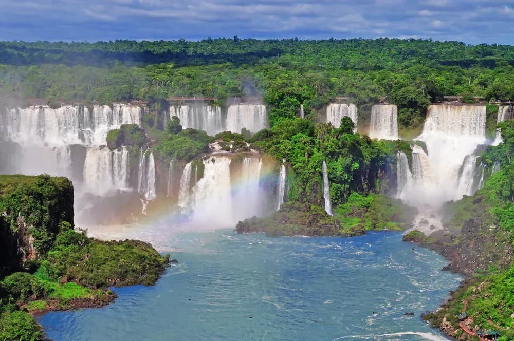 Iguazú Falls & Iberá Wetlands: Argentina’s Wild Northeast 