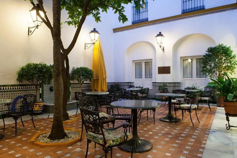 Hotel Cervantes 