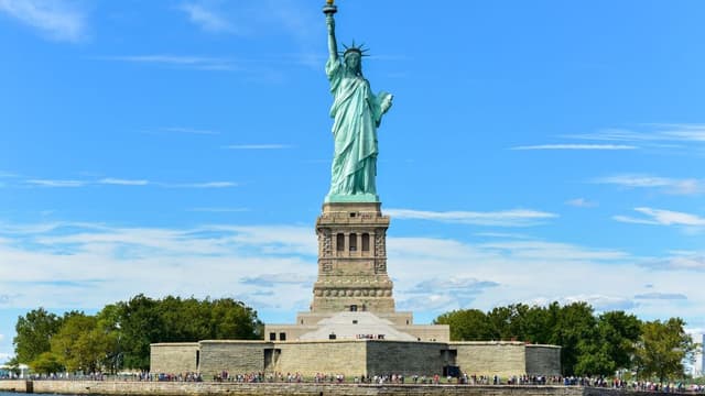 Tour a la Estatua de la Libertad y Ellis Island