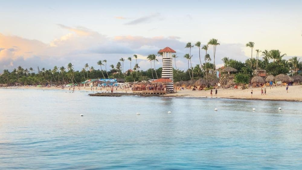 Dominicana entre amigos